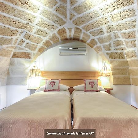 Castriota19 - Jacuzzi Room & Apartment Sit Lecce Ngoại thất bức ảnh