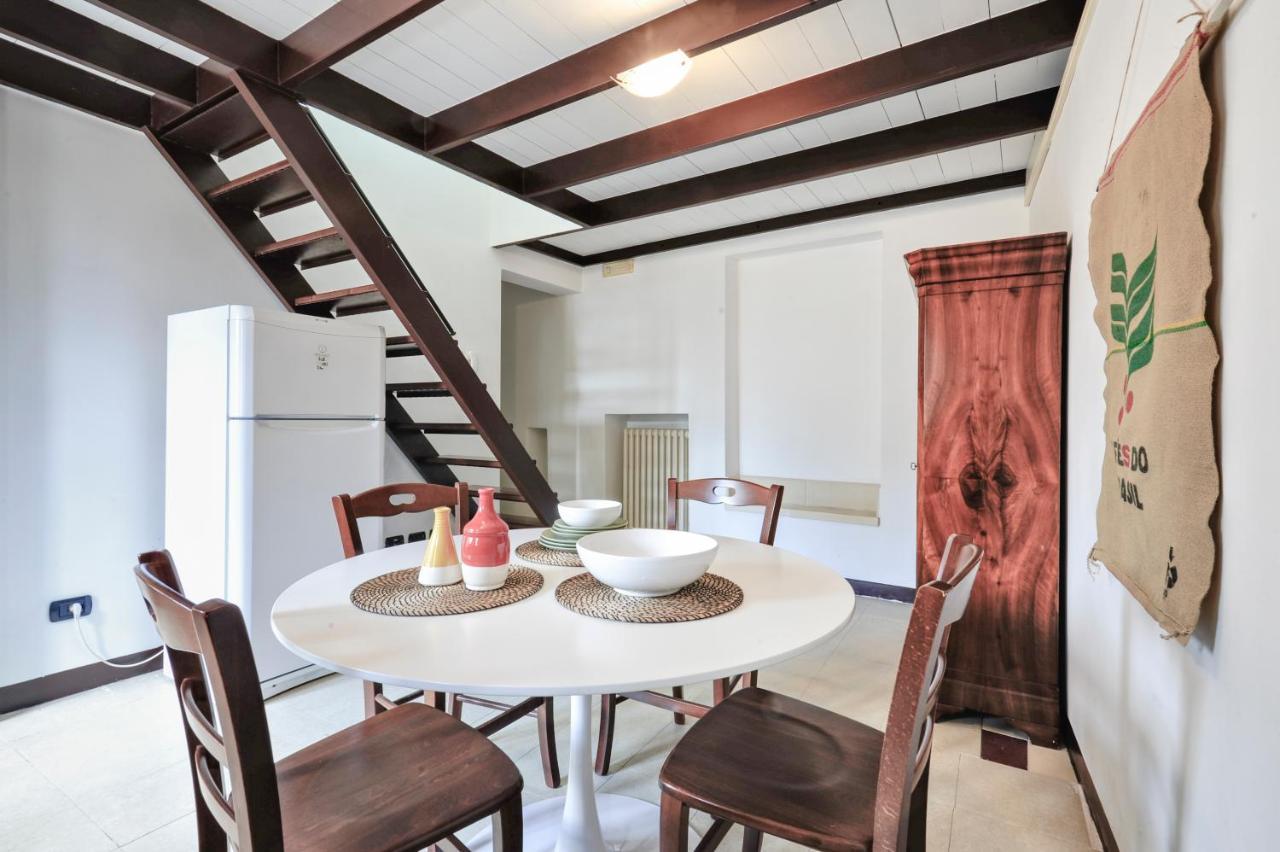Castriota19 - Jacuzzi Room & Apartment Sit Lecce Ngoại thất bức ảnh