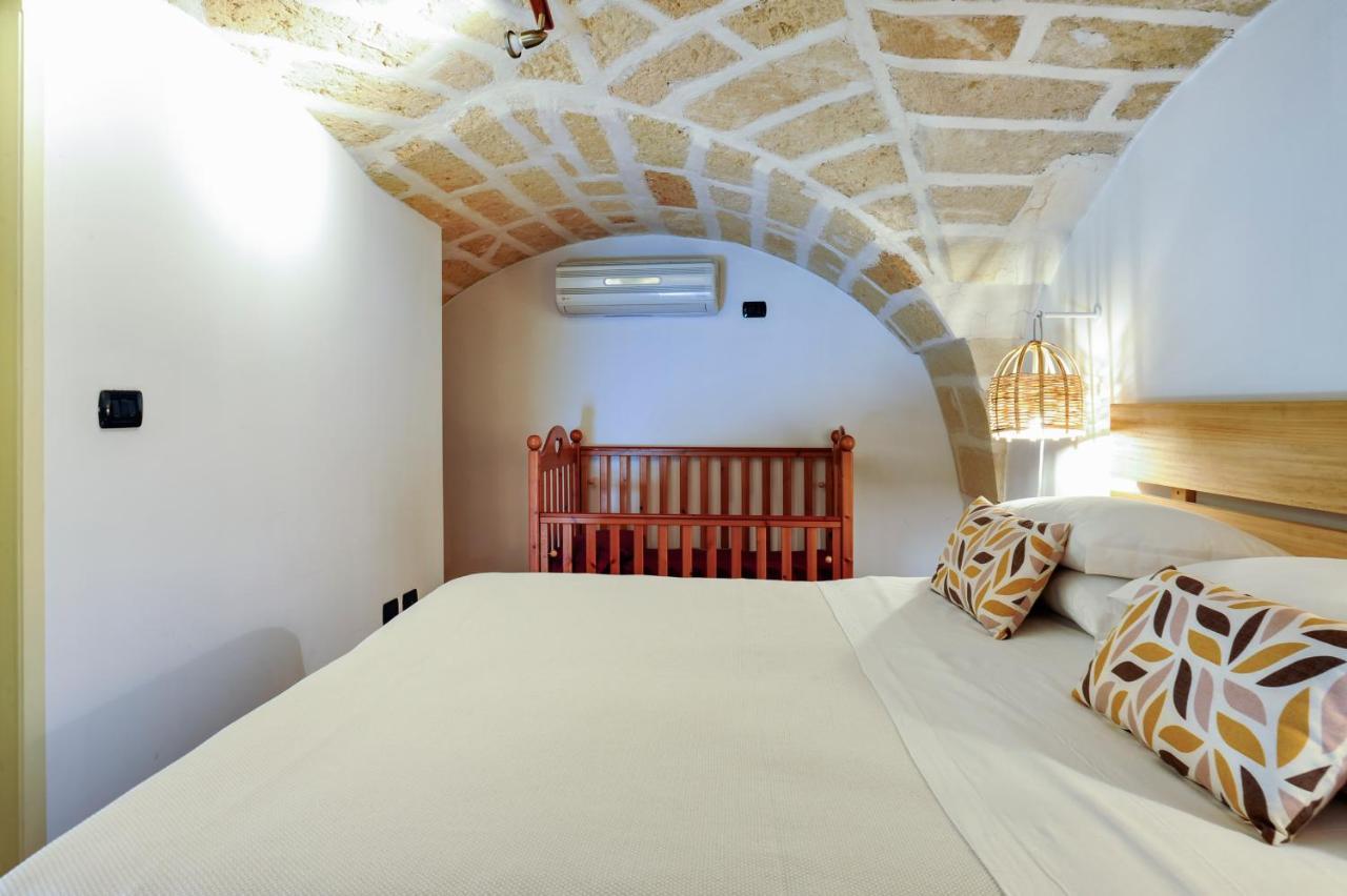 Castriota19 - Jacuzzi Room & Apartment Sit Lecce Ngoại thất bức ảnh