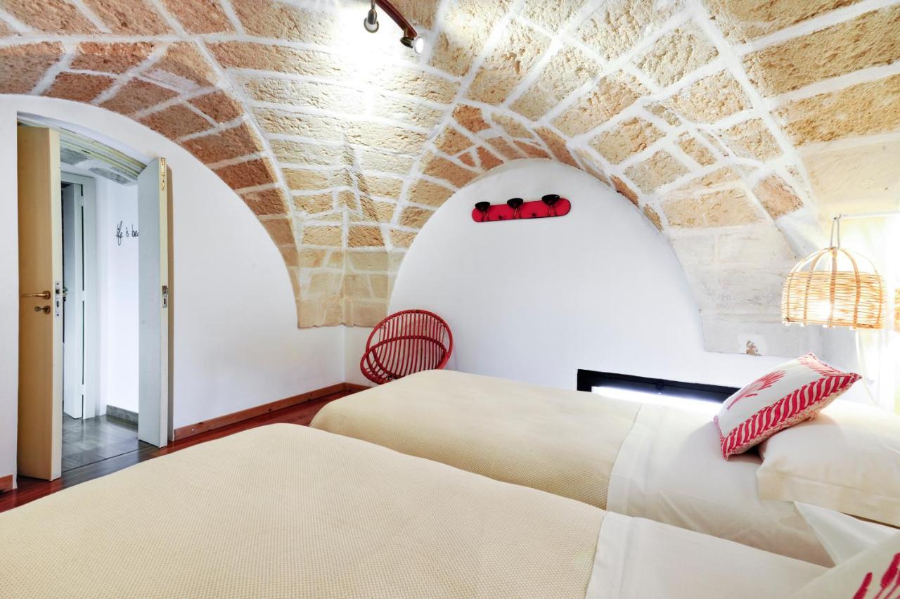Castriota19 - Jacuzzi Room & Apartment Sit Lecce Ngoại thất bức ảnh