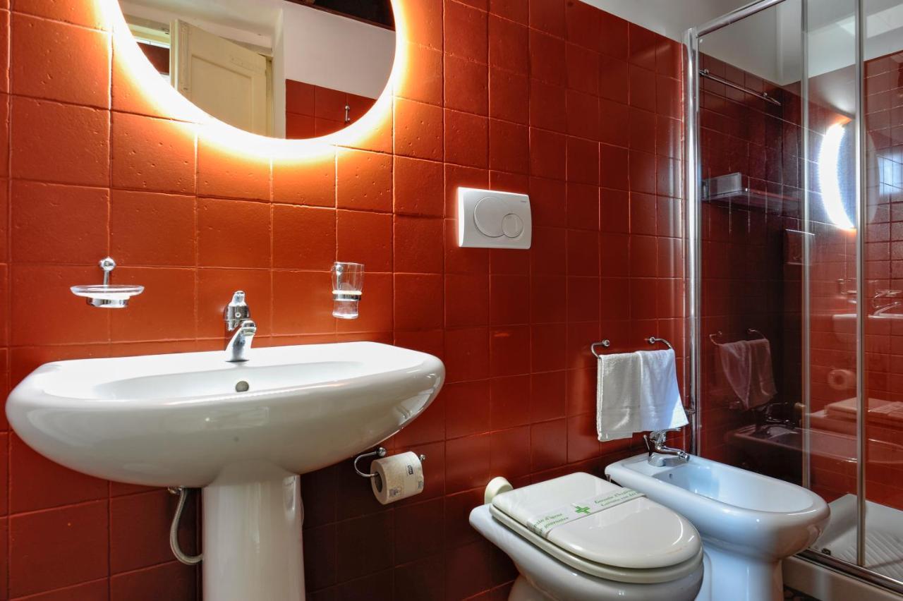 Castriota19 - Jacuzzi Room & Apartment Sit Lecce Ngoại thất bức ảnh
